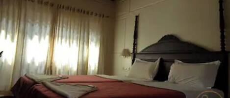 3 bedrooms