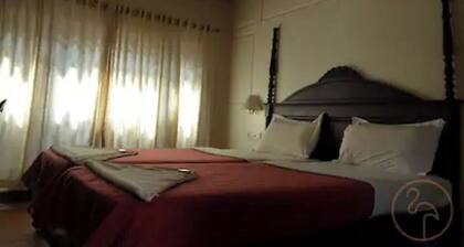 Angel backwaters 3rooms 6pax Alleppey round Deluxe