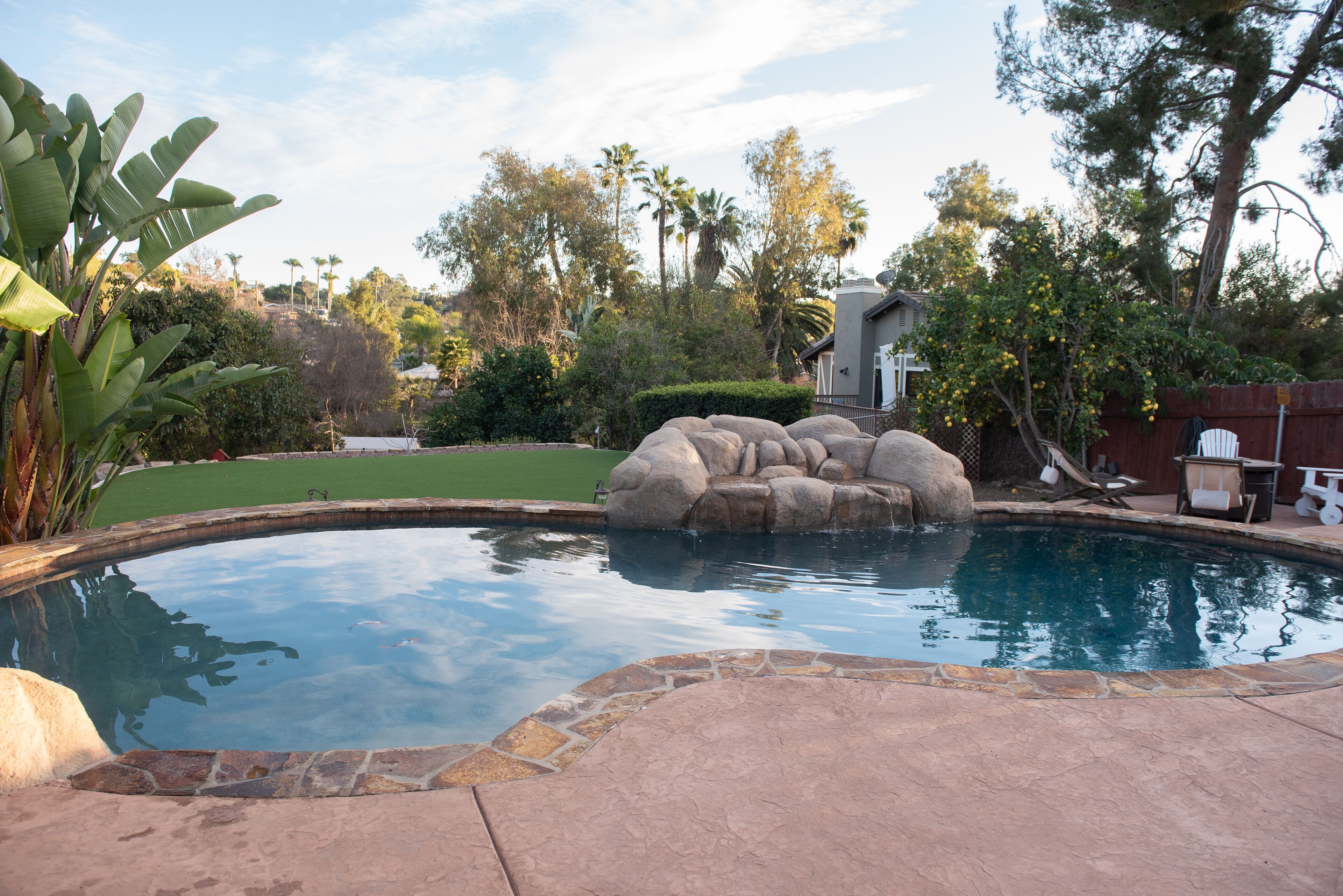 Kids love it! Solar heated Pool, Hot Tub, Game Rm,  Close 2 Legoland, Beaches! 