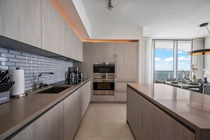 Fridge, microwave, oven, stovetop - ✨ 27th-Floor Oceanfront Luxury | Corner Unit @ Lyfe (ex Hyde) | Unmatched Views + Resort Perks (Hollywood)