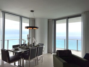 Dining - ✨ 27th-Floor Oceanfront Luxury | Corner Unit @ Lyfe (ex Hyde) | Unmatched Views + Resort Perks (Hollywood)
