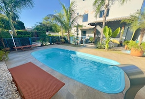 Outdoor pool, open 9:00 AM to 9:00 PM, sun loungers