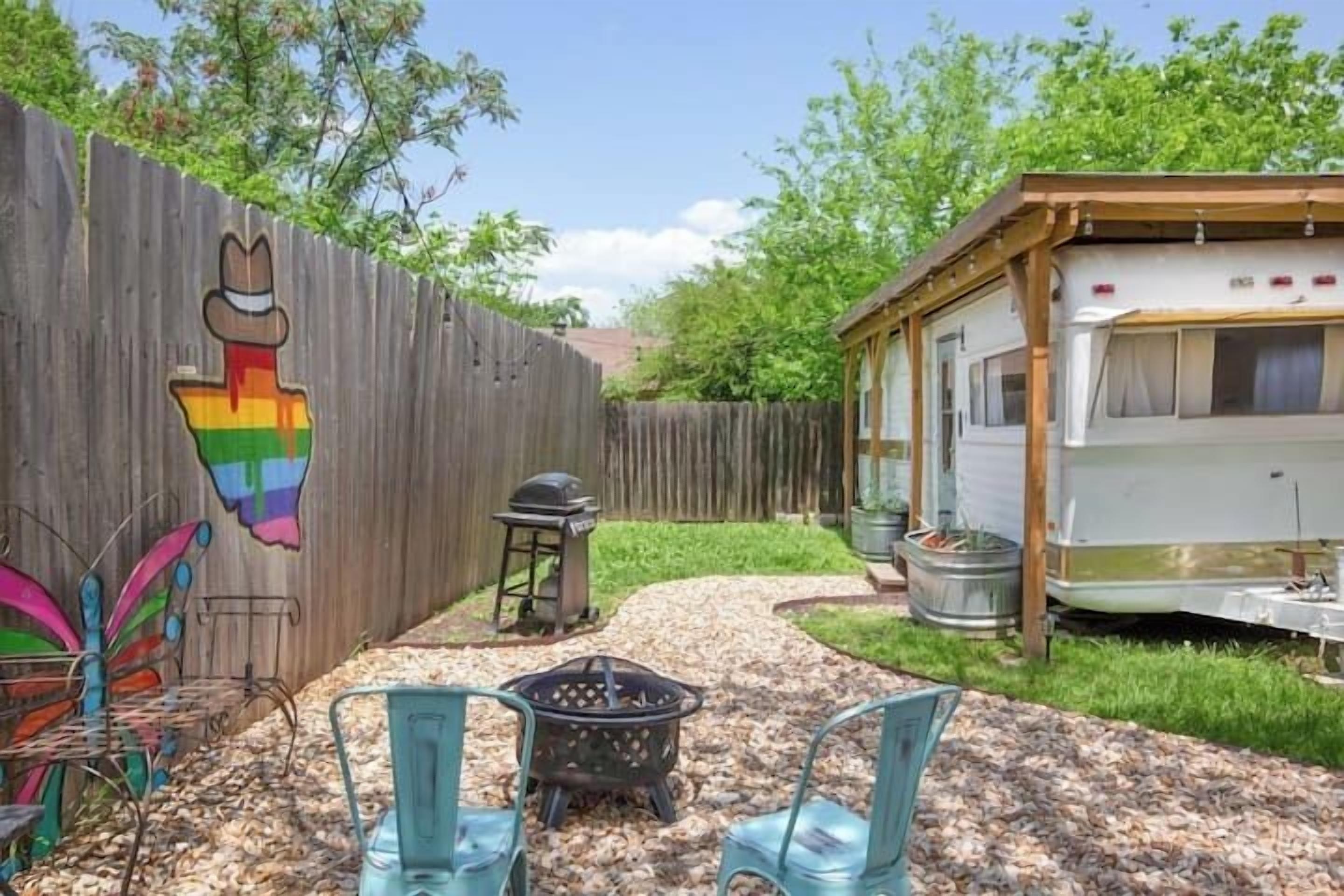 Free Parking, Pet Friendly, Labor of Love