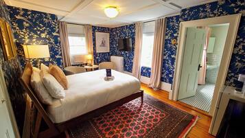 Deluxe kamer, 1 queensize bed | Verduisterende gordijnen, een strijkplank/strijkijzer, gratis wifi