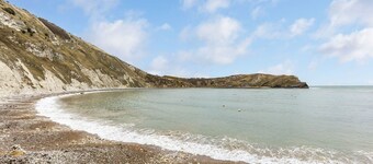 Lulwind -  walking distance to Lulworth Cove