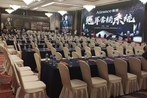 Unclassified image, 3 of 100, button - Jiade Hotel (Tongxiang)