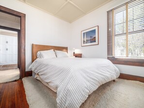 3 habitaciones, escritorio, cuna de viaje y wifi gratis