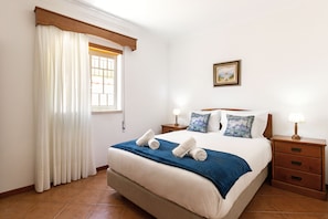 1 habitación, internet y ropa de cama