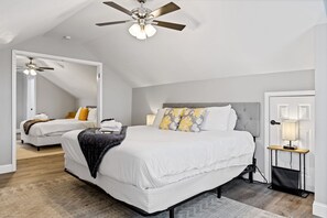 2 dormitorios, escritorio, tabla de planchar con plancha y wifi gratis