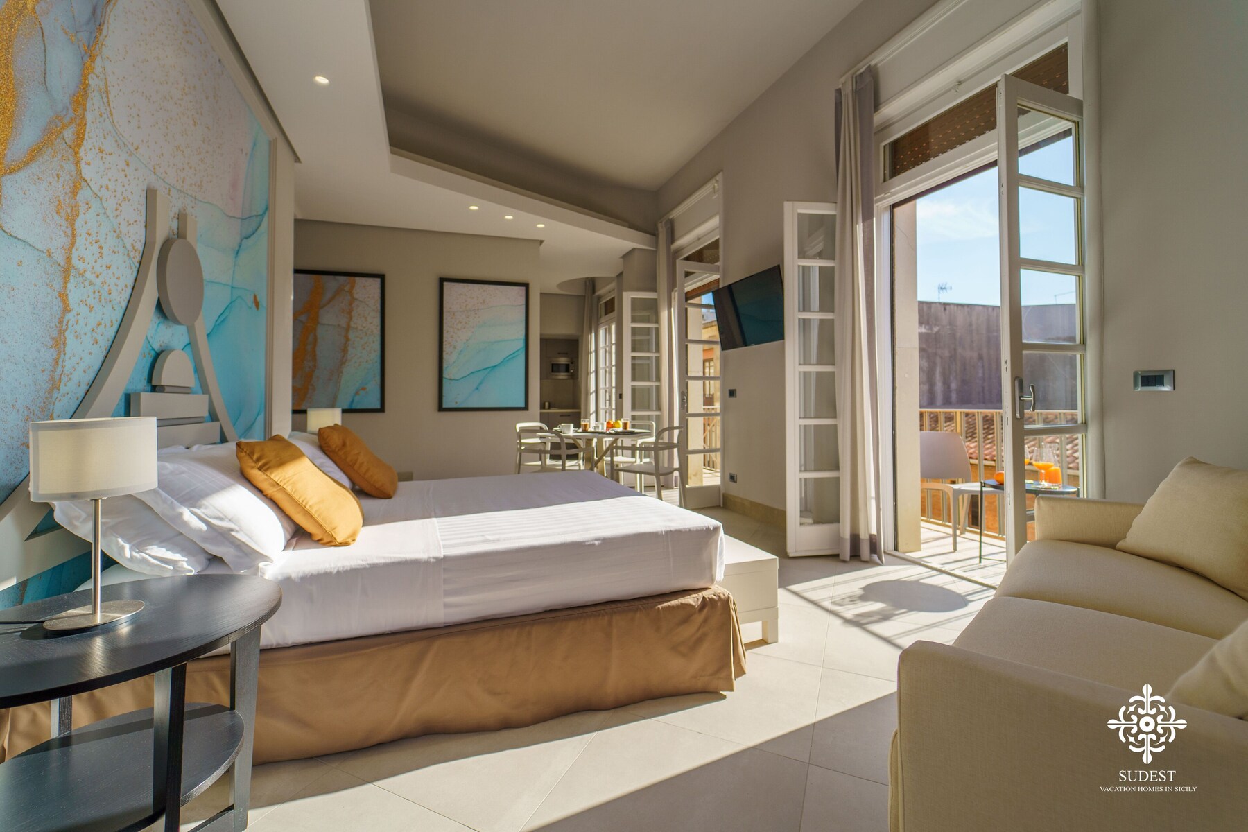 Comfort Apartment | 1 bedroom, premium bedding, down duvets, blackout curtains