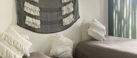 2 間睡房、免費 Wi-Fi、床單