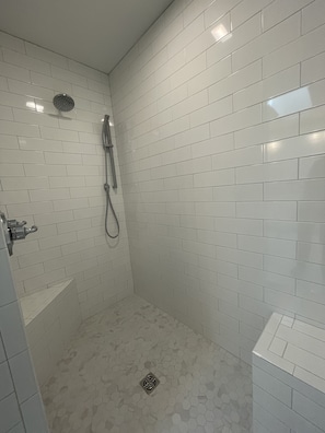 Towels, toilet paper - Your Pinehurst Vacation Spot! (Pinehurst)