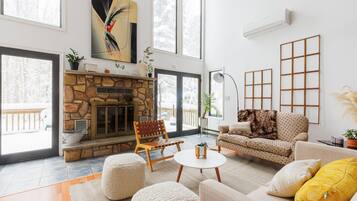 Smart-tv, pejs, Netflix, bordfodbold