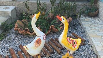 Televisión y chimenea