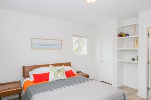 2 Schlafzimmer, Reisekinderbett, kostenloses WLAN, Bettwäsche