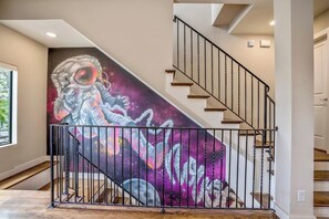 Interior - Luxurious, EADO Getaway w/ Private Graffiti Murals (Houston)