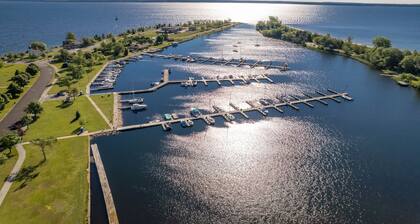 Little Bay De Noc Inn ~ Downtown Escanaba