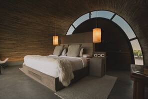 Sábanas de algodón egipcio, ropa de cama de alta calidad y minibar 