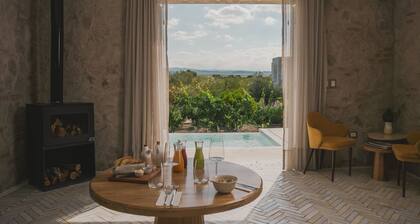 Chozos Resort