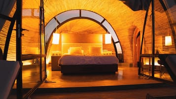 Glam Camp | Egyptian cotton sheets, premium bedding, minibar, in-room safe