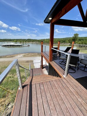 Outdoor dining - AMAZING LAKE VIEWS  DOUBLE DECK WITH HOT TUB AND 2 PORCH SWINGS (Cookson)