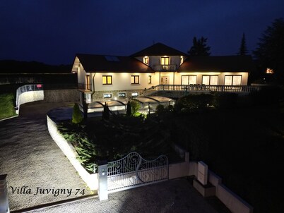 Villa 5*, 15 persons, Swimming pool 20 min from Geneva