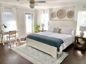 3 Schlafzimmer, Zimmersafe, Schreibtisch, Bügeleisen/Bügelbrett