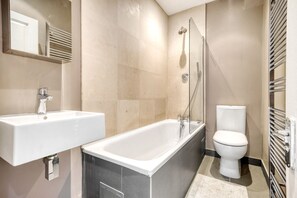 Haartrockner, Handtücher