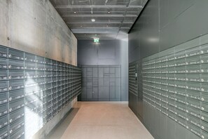 Interior - Tasteful Favoriten 1BR w/ Gym, Lounge & Elevator nr Metro, by Blueground (Vienna)