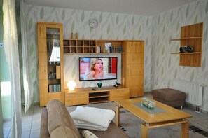 TV, stereo