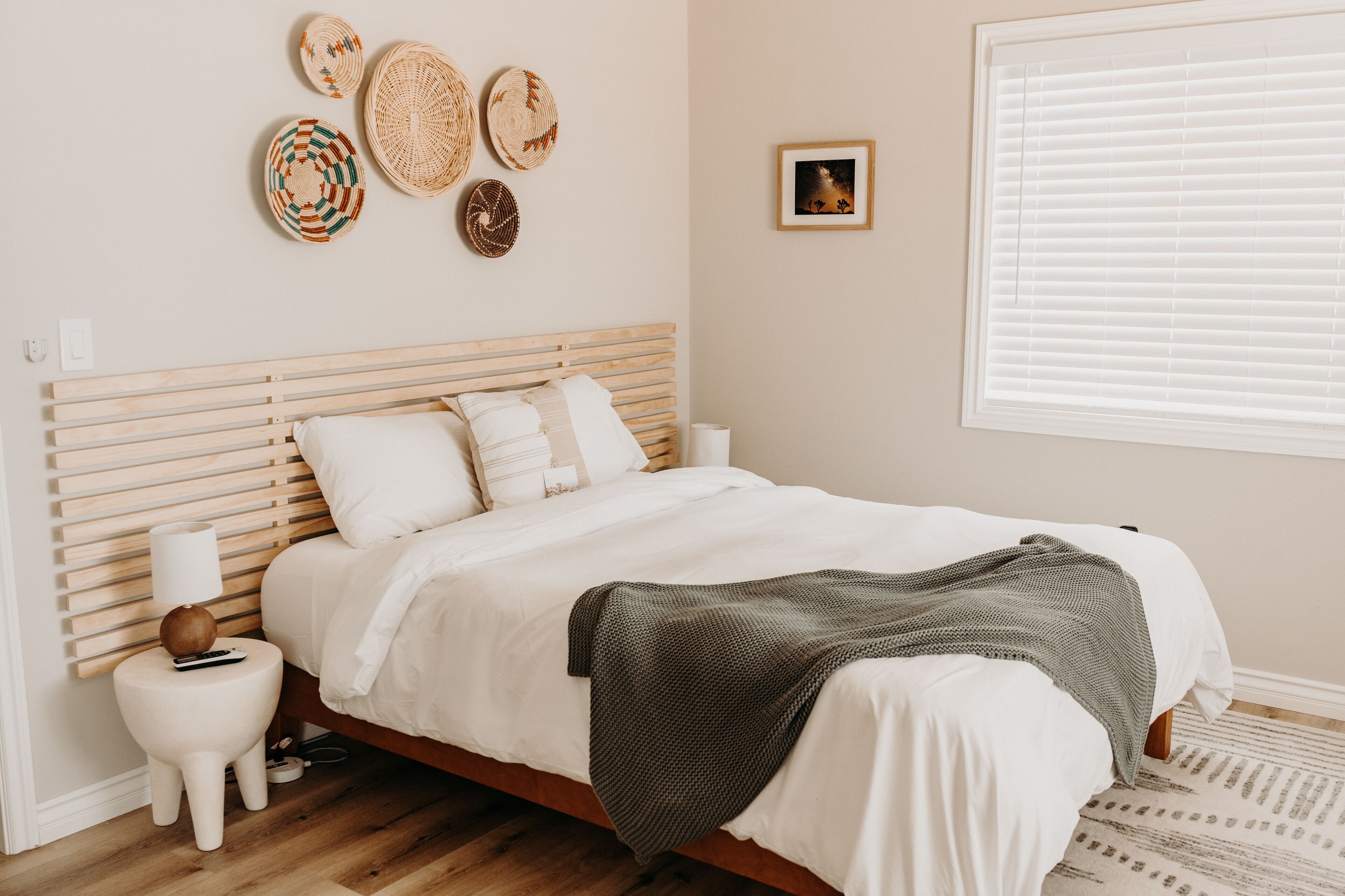 2 dormitorios, escritorio, wifi gratis y ropa de cama