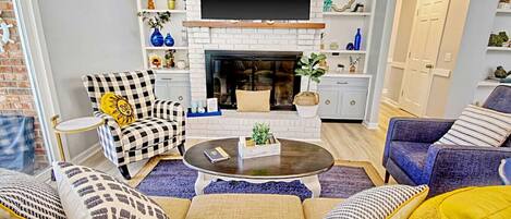 TV, fireplace, video games, table tennis