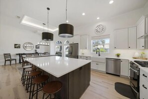 Private kitchen - Sun Chasers by Bliss Beach Rentals (Destin)