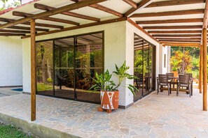 Terrace/patio - Finca/House Las Gemelas - Pool and Sun for vacation (Antioquia)