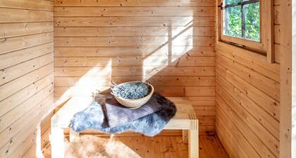 Ferienhaus 'AusZeyt Edersee Für Vier' mit privater Terrasse, privatem Garten und WLAN