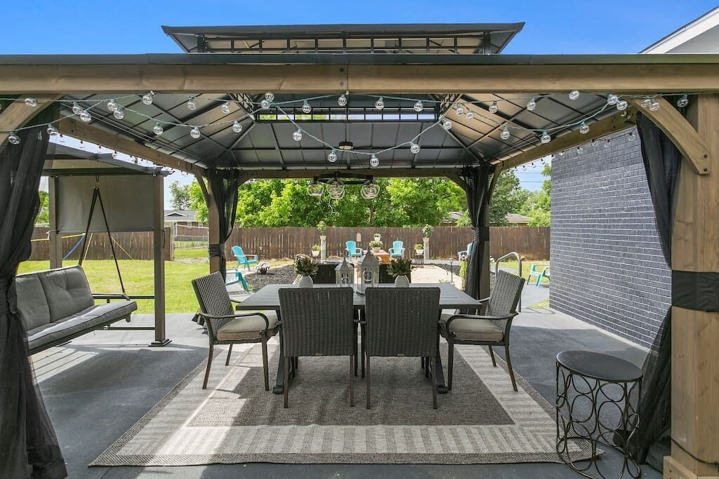 ♥Colorful & Fun ~ Lux Gazebo ~ Picnic Area ~ Games