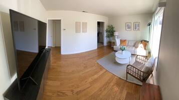 تلفزيون ذكي