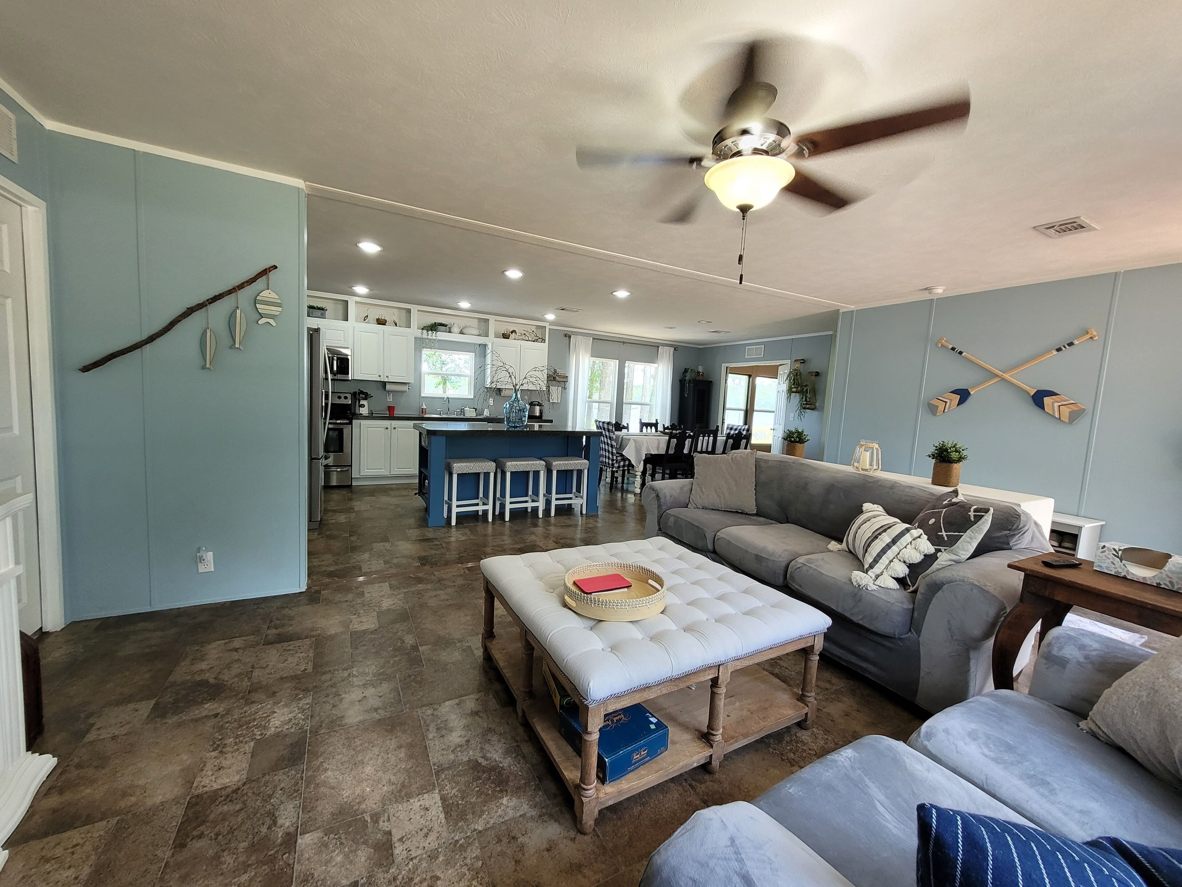 Smart TV, fireplace, video games, books