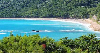 Casita Linda - Beachfront 3 Bed 1 Bath, AC, Hot Water, Wi-fi, near Los Patos