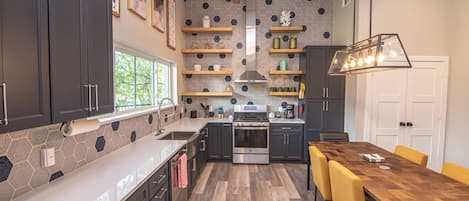冰箱、微波炉、洗碗机、茶具/咖啡用具