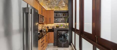 Fridge, microwave, stovetop, coffee/tea maker