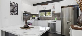 Modern 2 bedroom Unit in the beautiful Scenic Rim