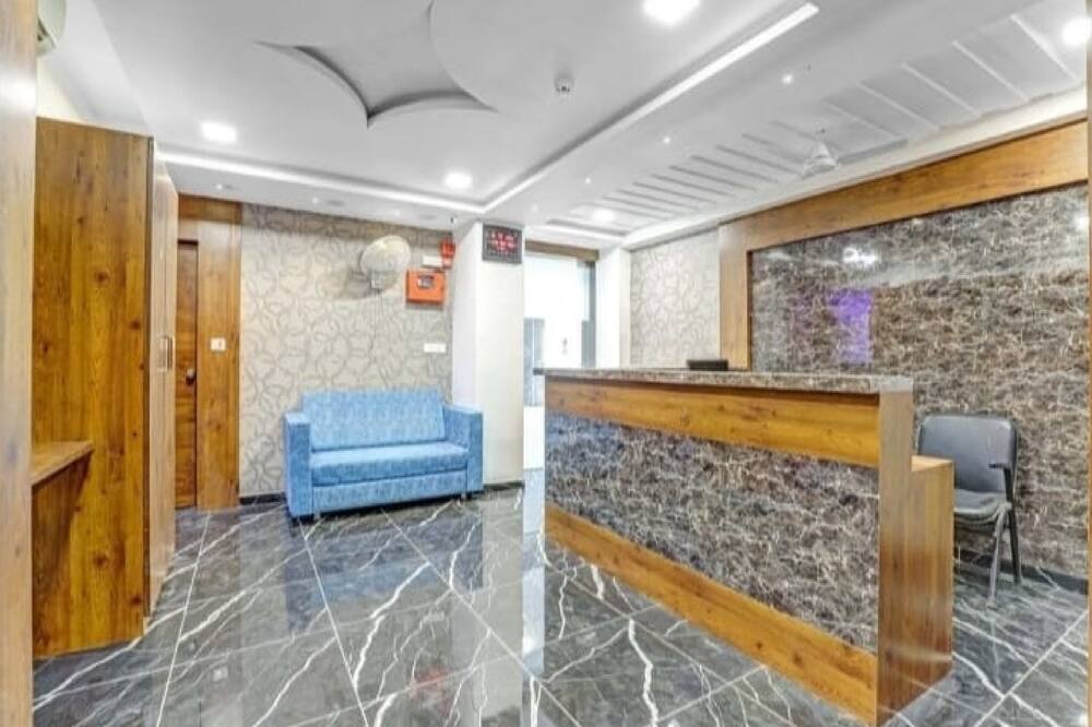 Hotel Lux Inn