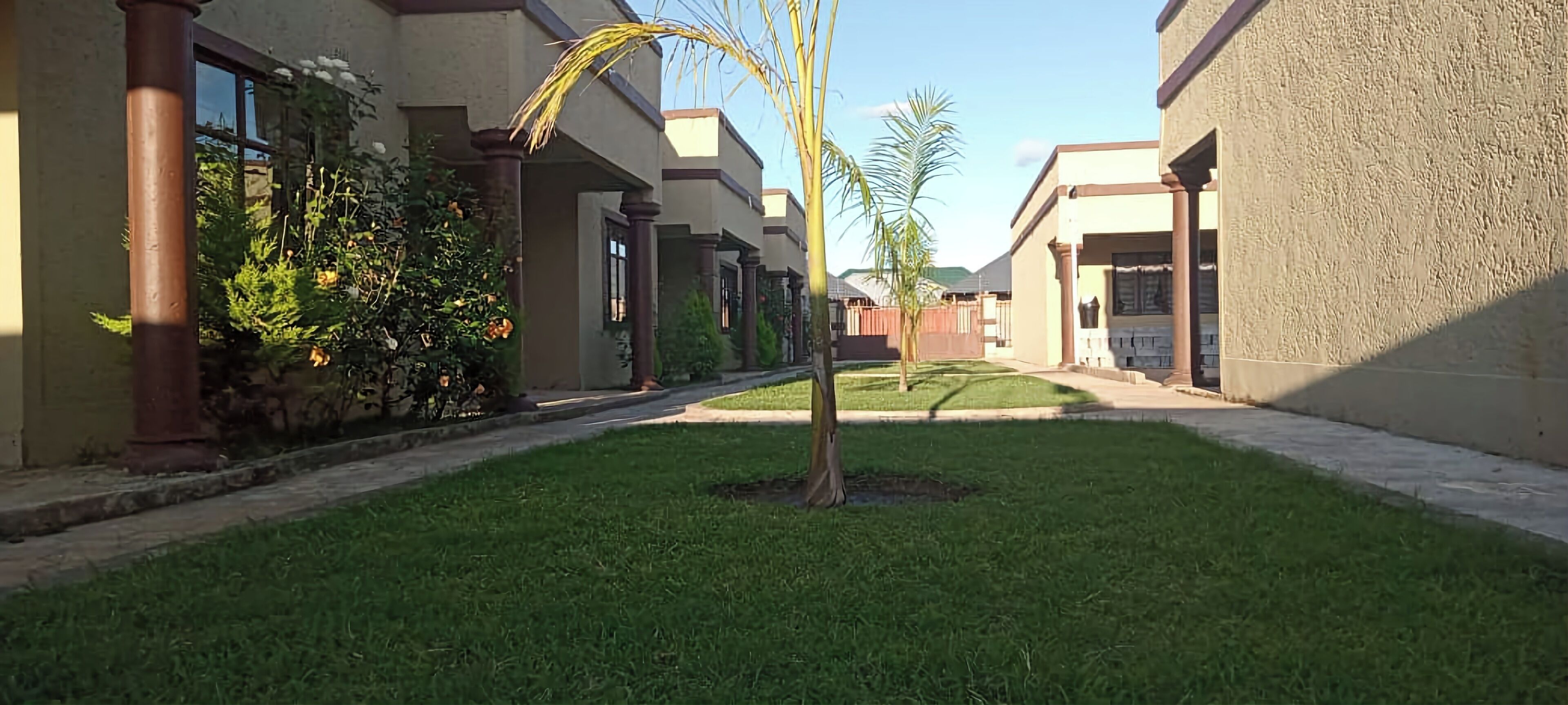 المنطقة المحيطة بالمنشأة