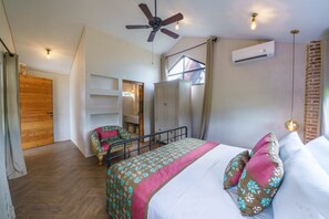 Villa de diseño, 1 habitación | 1 dormitorio, tabla de planchar con plancha, wifi gratis y ropa de cama
