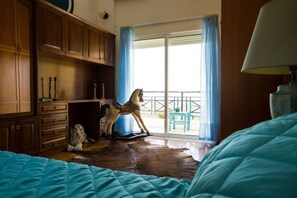 4 habitaciones, tabla de planchar con plancha y wifi gratis 