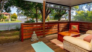 Property grounds - Pet Friendly Cottage with Waterviews (BONGAREE)