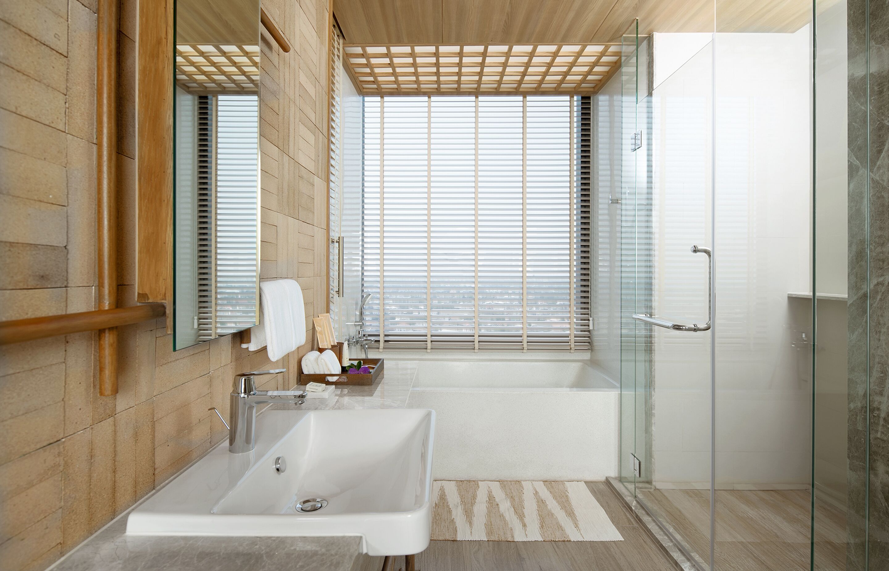 Kaen Corner Suite King | View from room