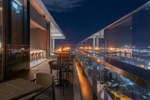 夜总会