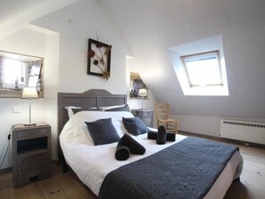 2 bedrooms, free WiFi